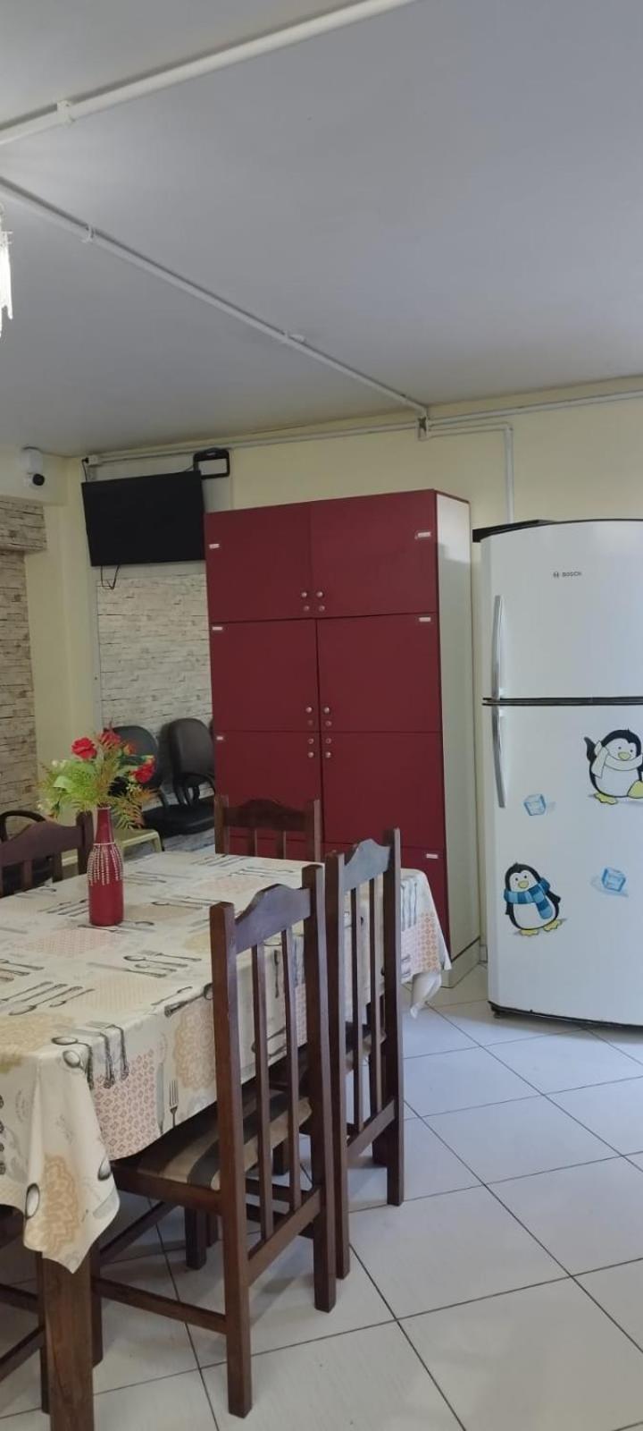 Hostel Em Brusque - Para Quem Busca Economia - Otima Localizacao Exterior foto